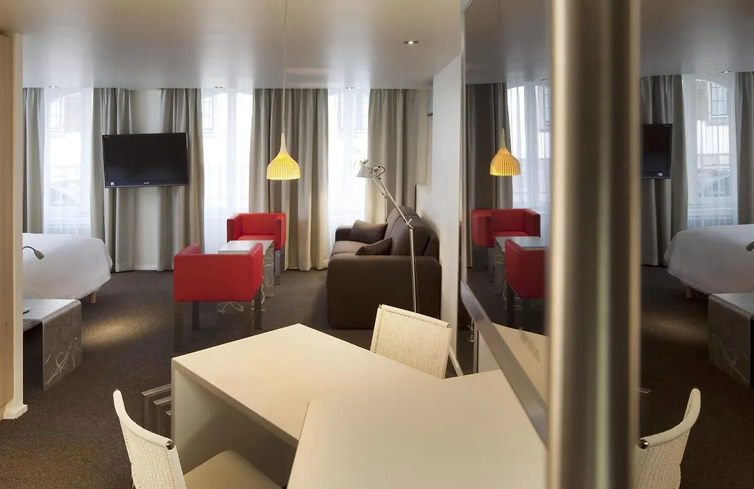 Hotel Le Pavillon 7-1