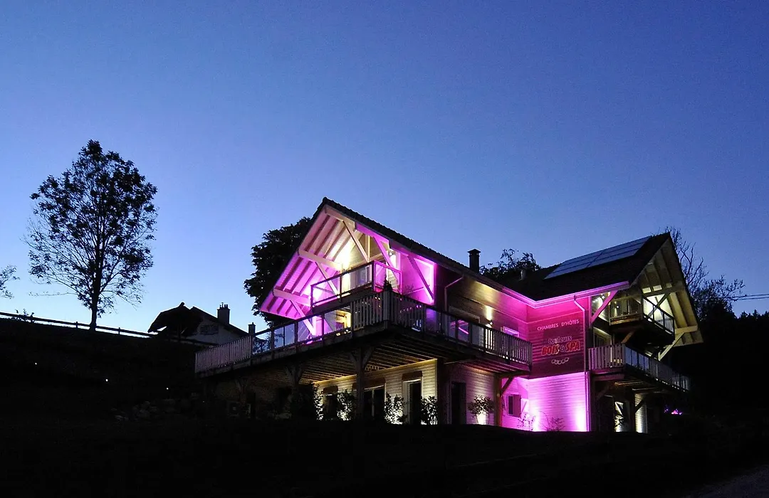 Chambres d'hôtes Couleurs Bois&Spa-1