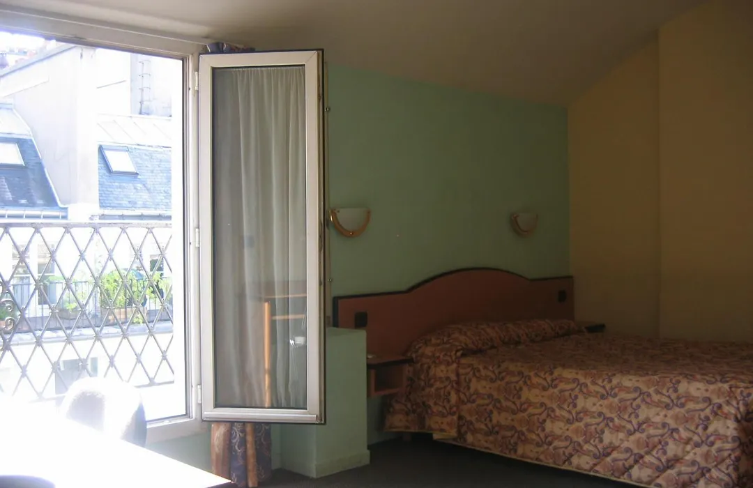 Hotel Ferney République-1
