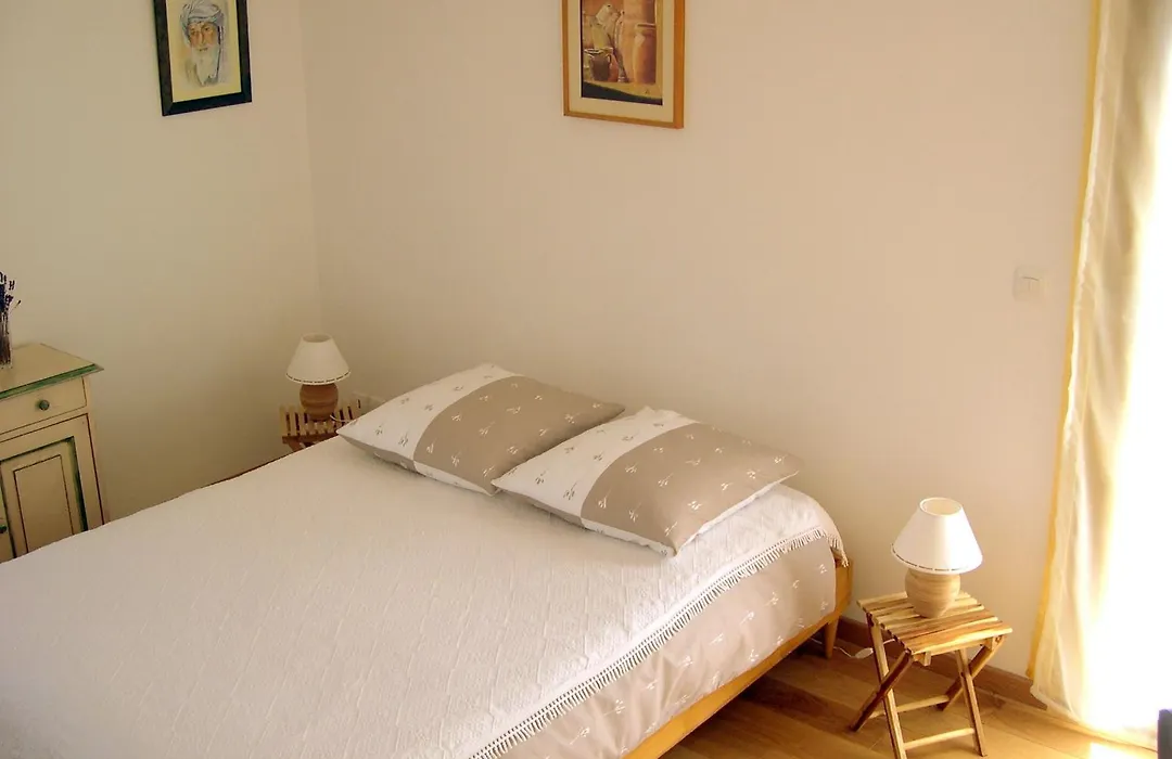 Holzhaus Chambre D'Hotes-1