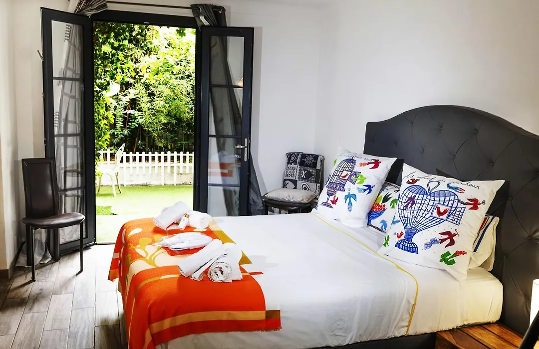 la Romana Luxe et sérénité au cœur de Saint-Tropez Suites spacieuses avec jardin enchanteur-1