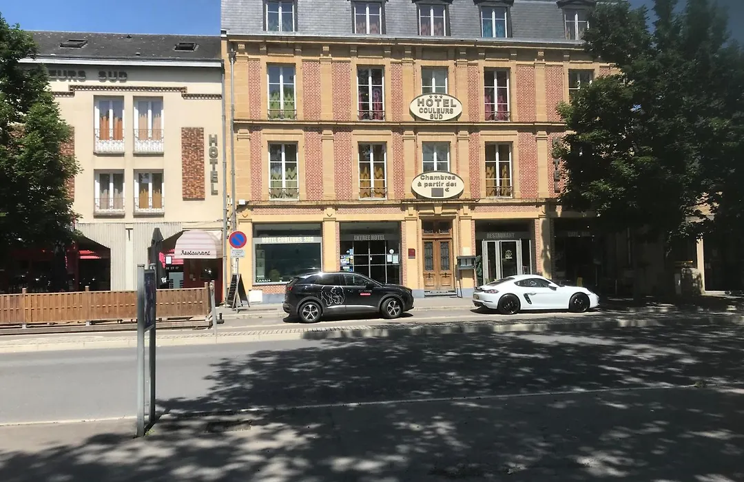 Hotel Couleurs Sud avec ascenseur et restaurant Centre ville-Gare Charleville-Mézières-1