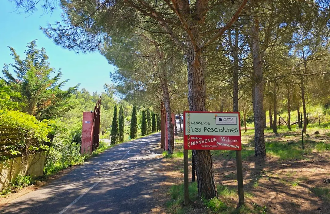 Cap d Agde hébergement 6 personnes avec piscine-1