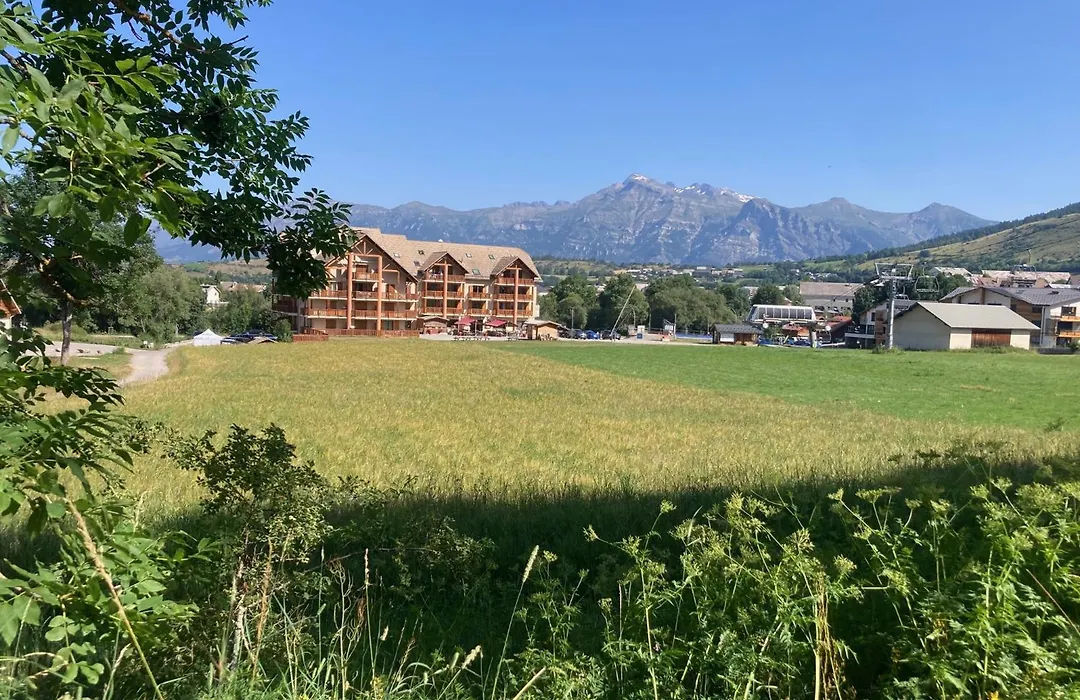 Résidence Les Ecrins-1