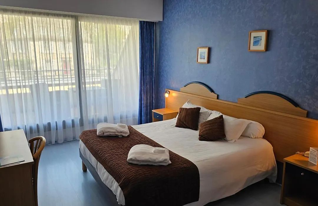 Brit Hotel Du Ban-1