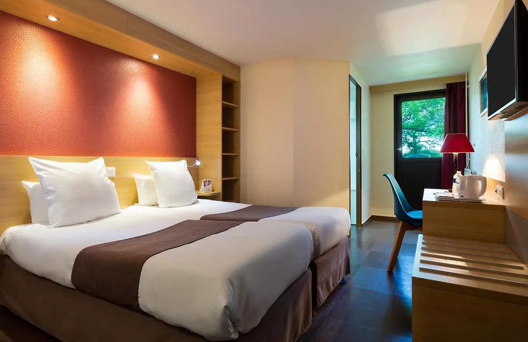 Comfort Hotel Pithiviers-1