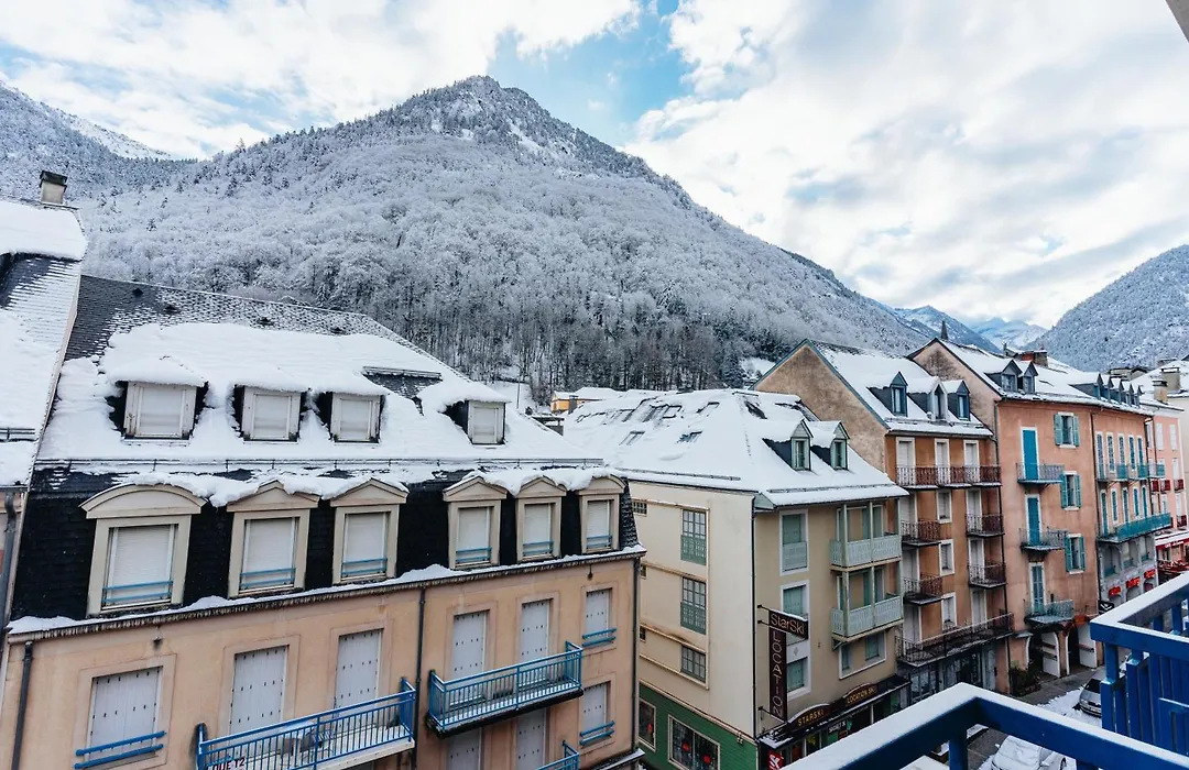 Garden & City Cauterets Balneo-1