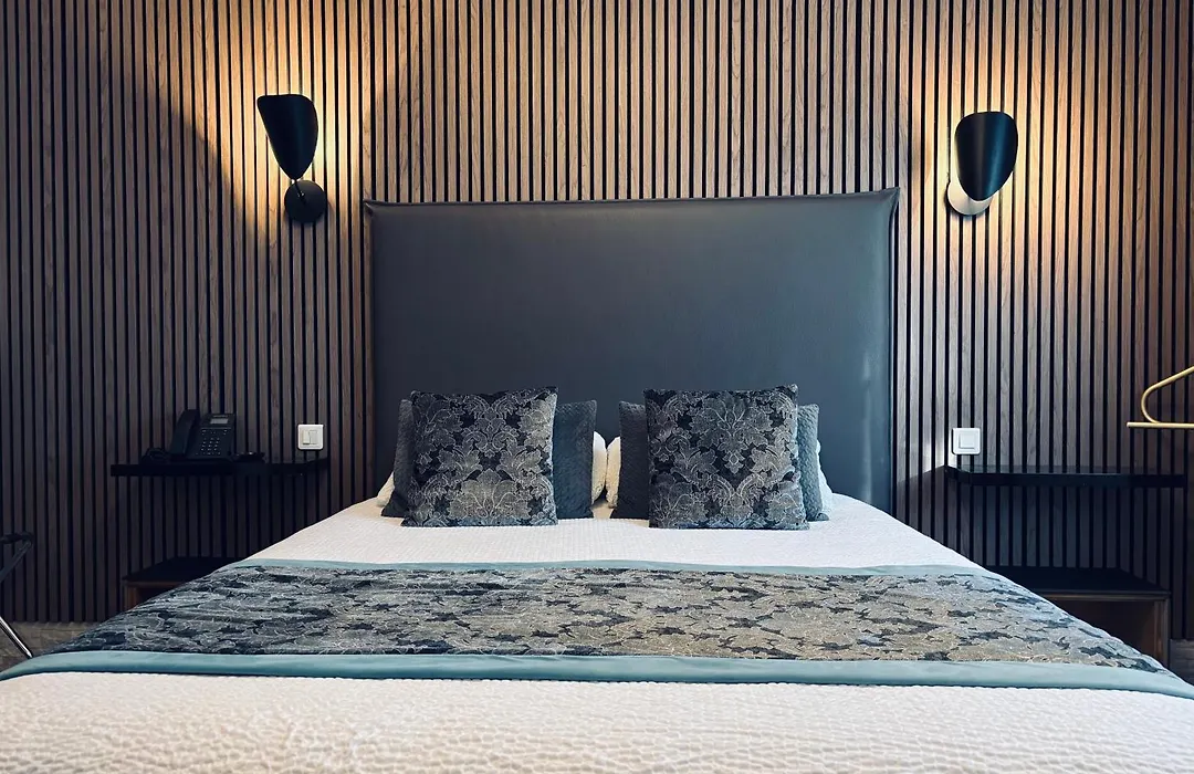 Le Confidentiel Hôtel-1