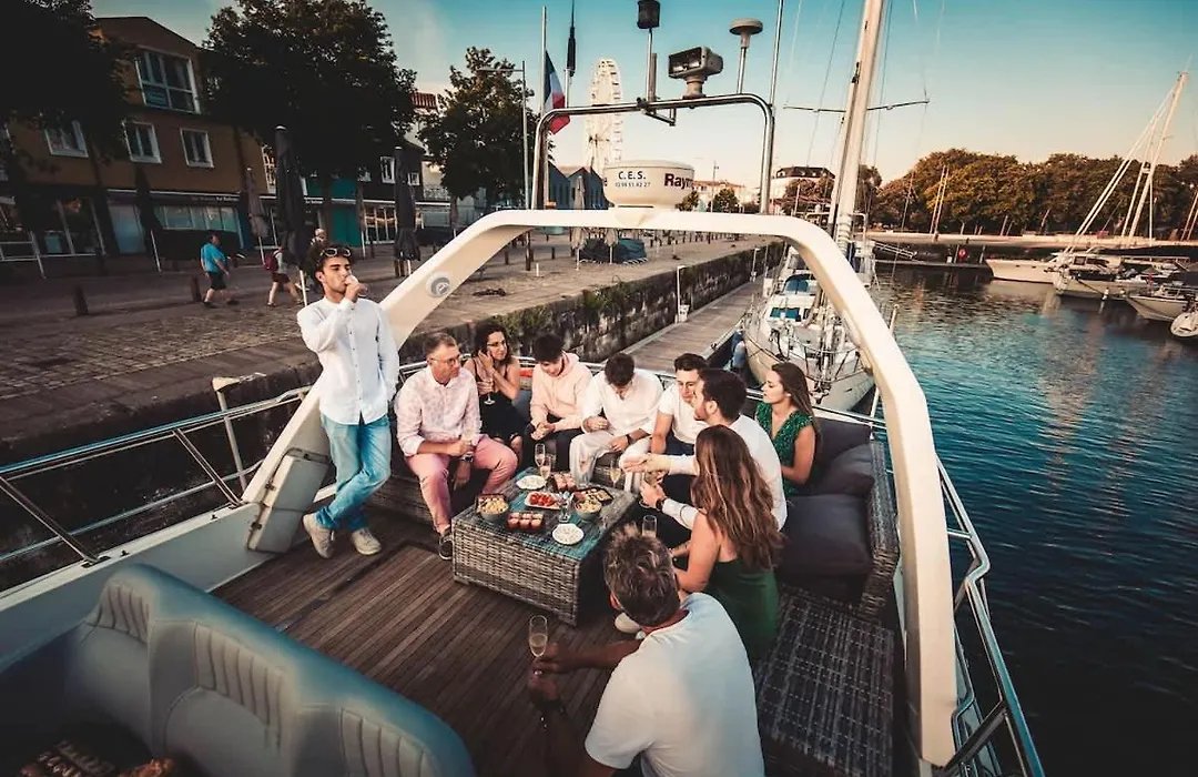 Yacht Evasion La Rochelle - Bateau Insolite-1