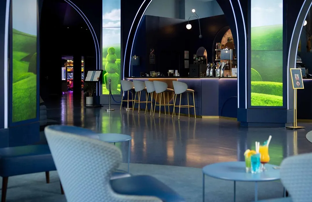 Grand Magic Hotel Marne La Vallee-1