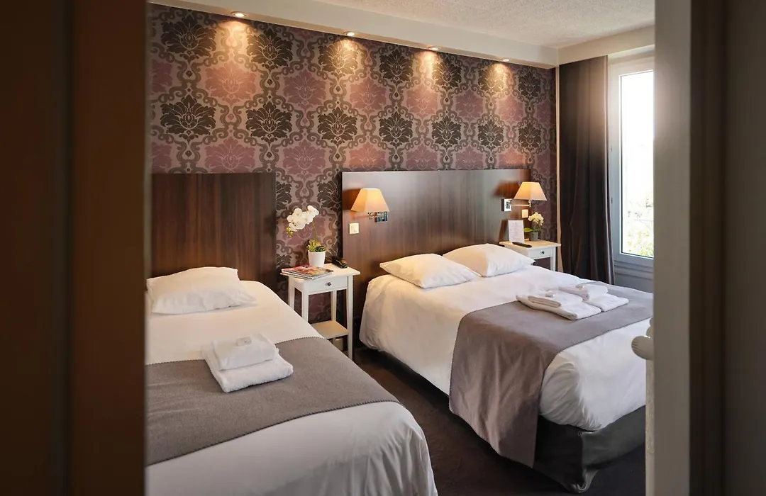 Hotel Les Negociants-1