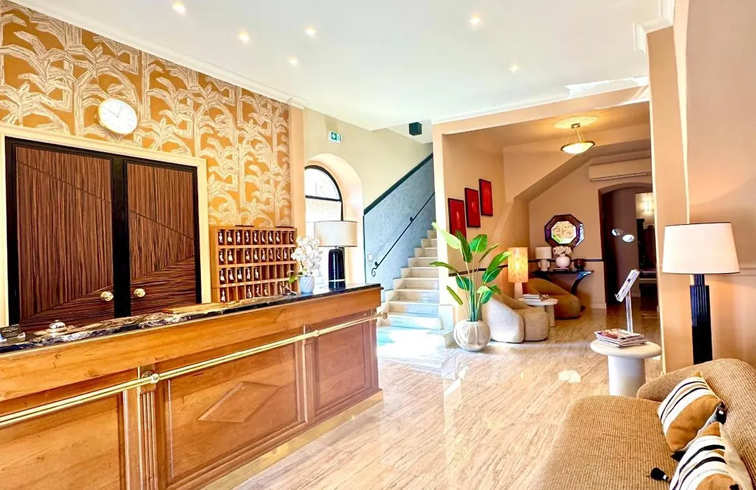 Hotel Restaurant Christophe Colomb-1