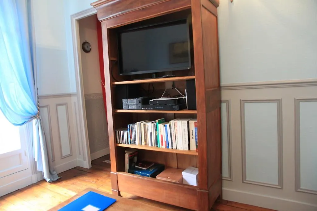 Apartment Lourmel-1