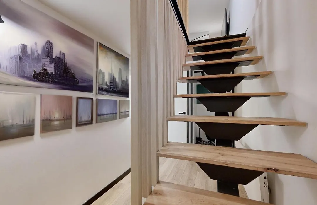 194 Suite Maison Parisienne-1