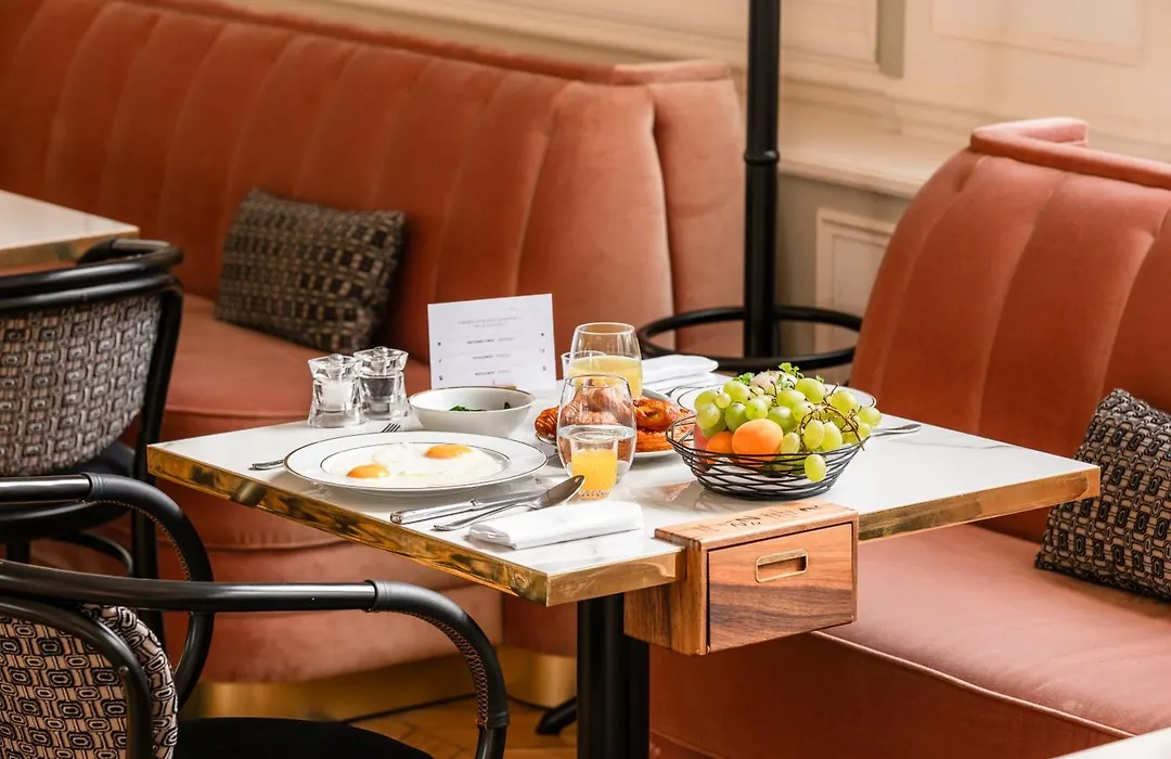 Hotel Les Lumieres - Relais & Chateaux-1