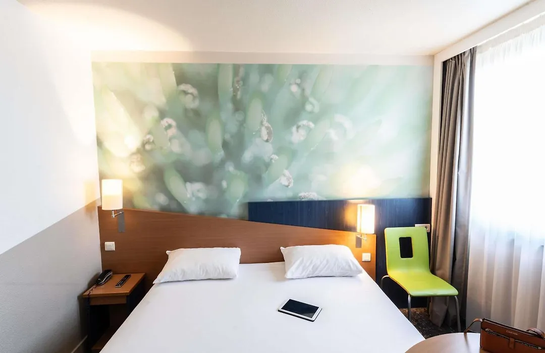 Ibis Styles Angers Centre Gare-1
