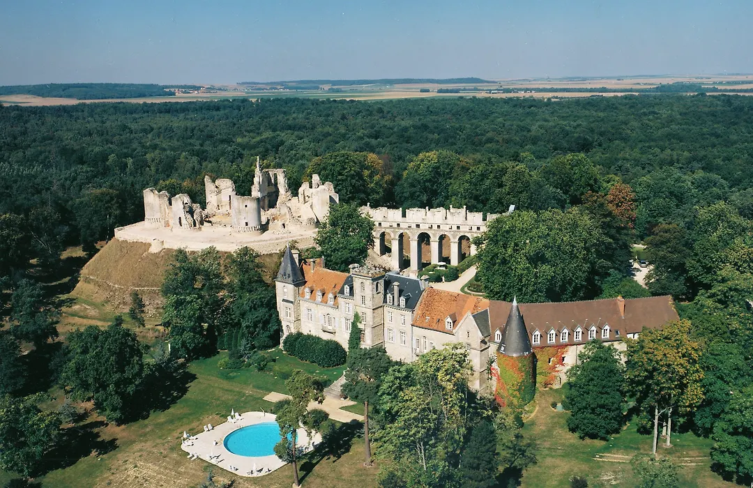 Chateau De Fere-1