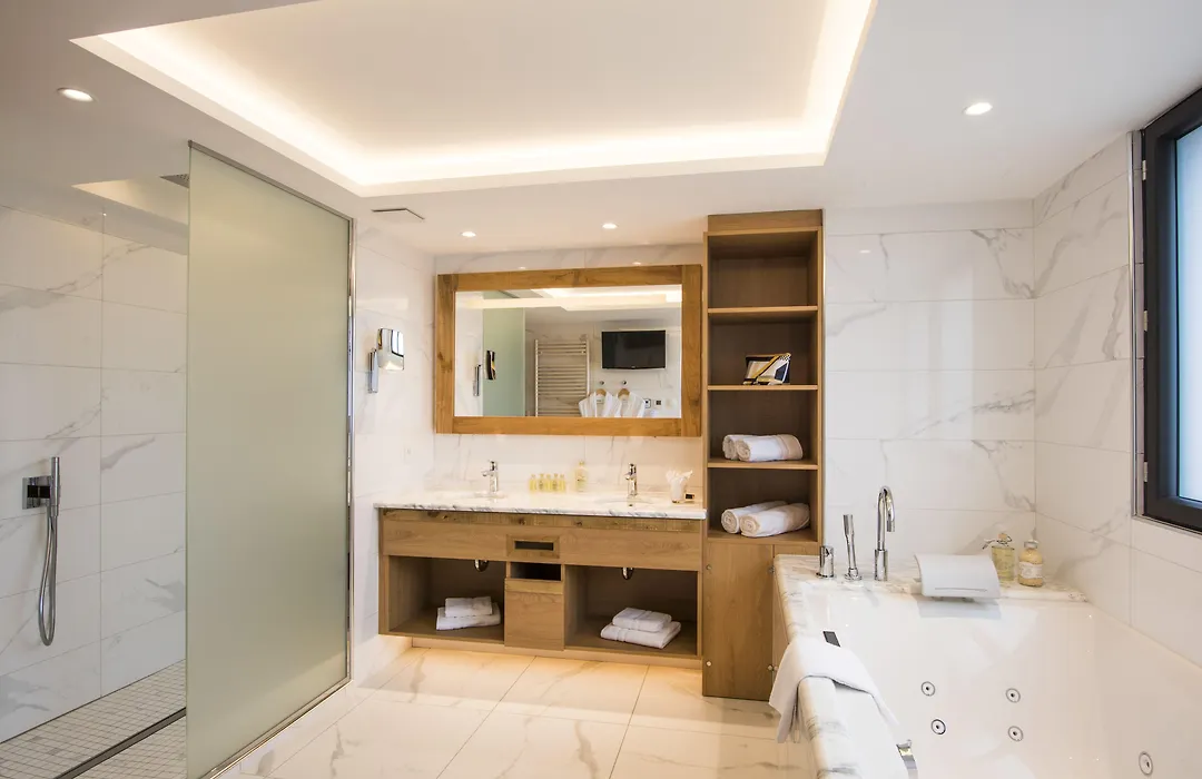 Hostellerie Des Châteaux&Spa-1