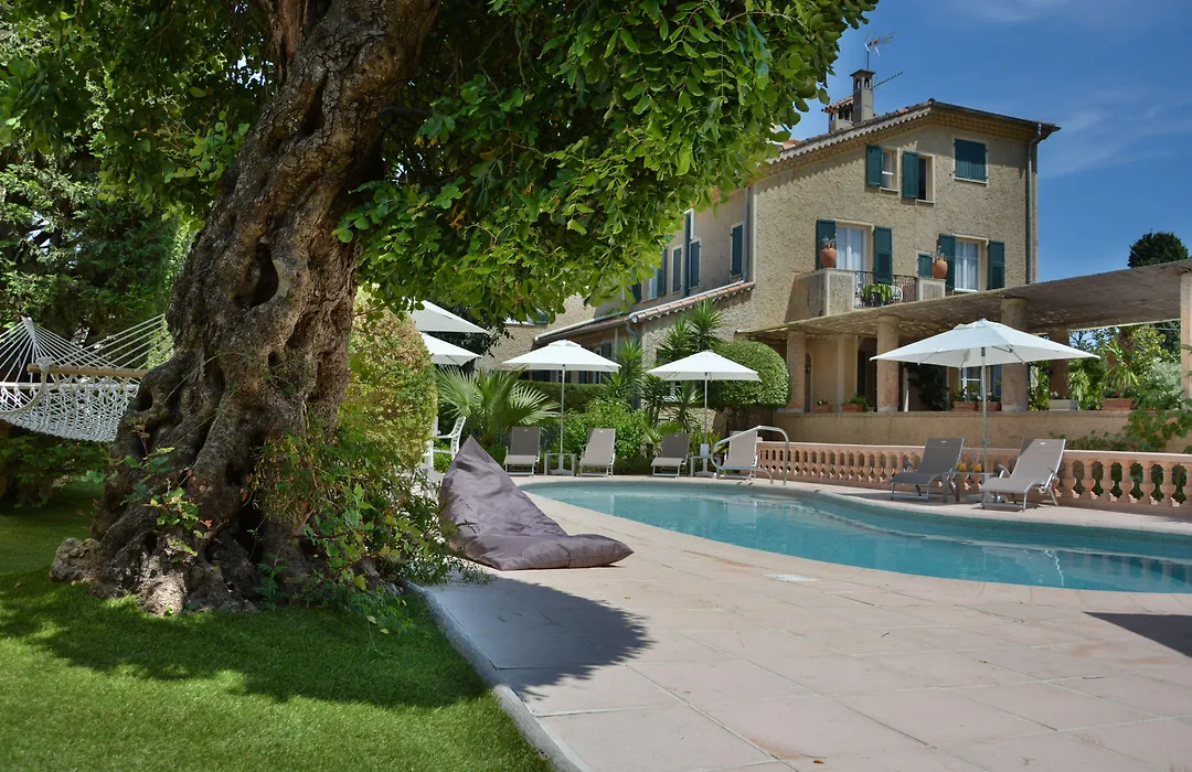Hotel Mas Djoliba-1