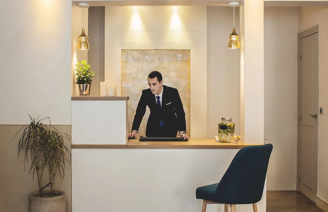 Hotel Opera Marigny-1
