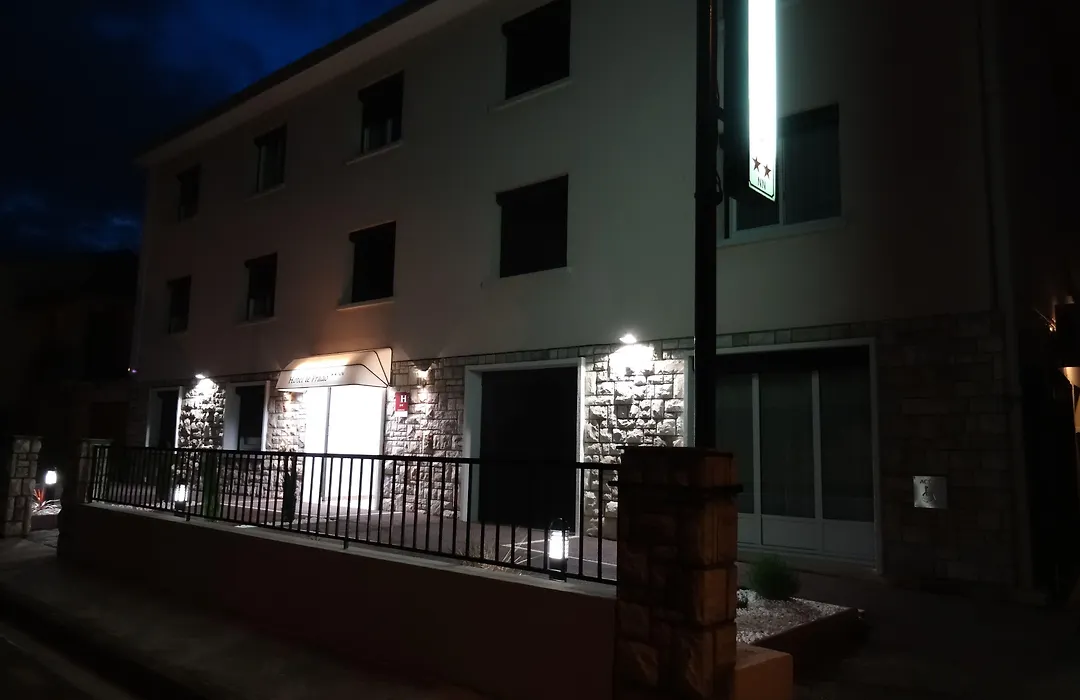 Hotel Prado Avec Parking - Proche Zenith-1