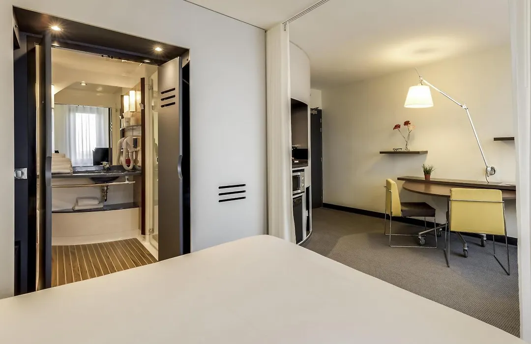 Novotel Suites Paris Cdg Airport Villepinte-1
