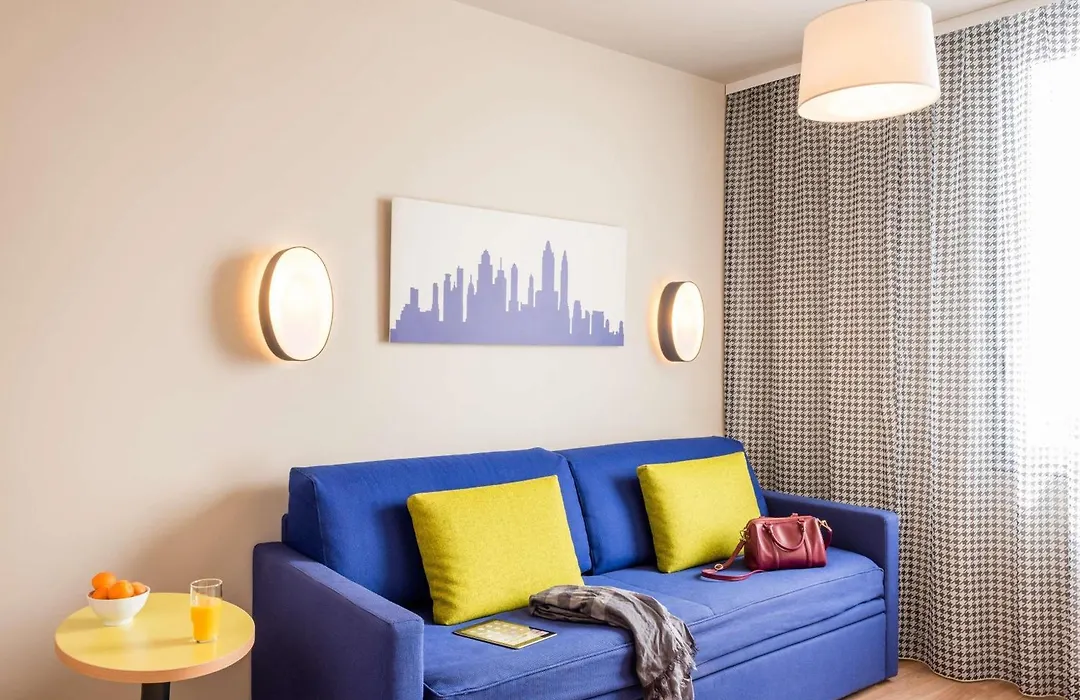 Aparthotel Adagio Access Paris Massy Gare-1