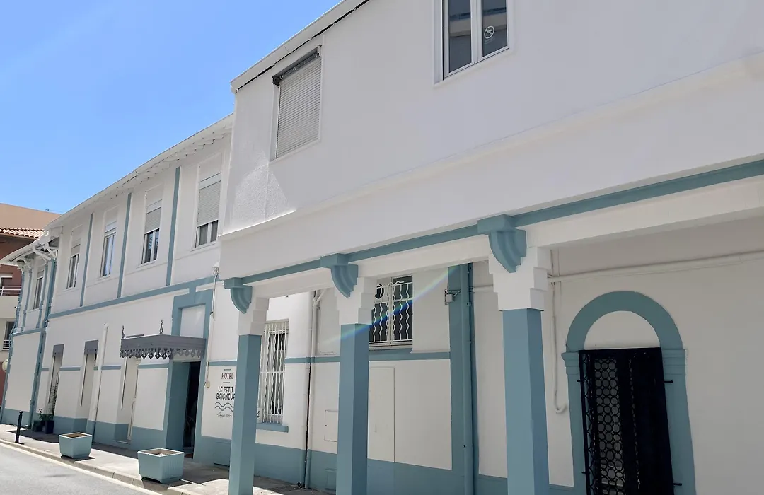 Hotel Le Petit Baigneur Palavas Plage-1