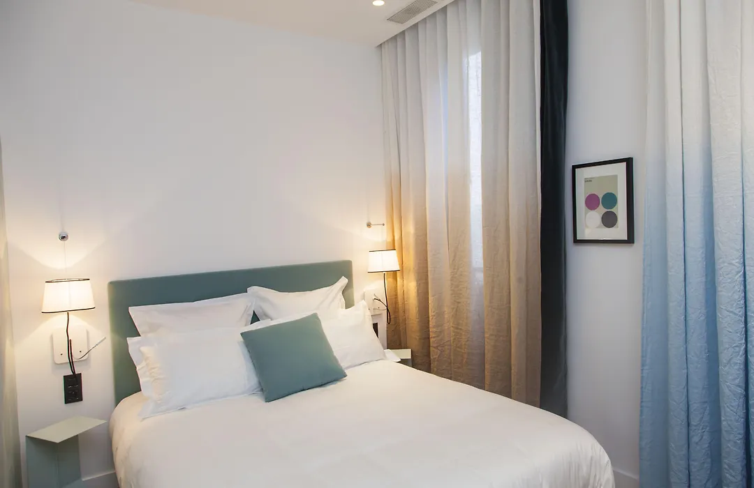 The Originals Boutique, Hôtel Le Lion, Clermont-Ferrand-1