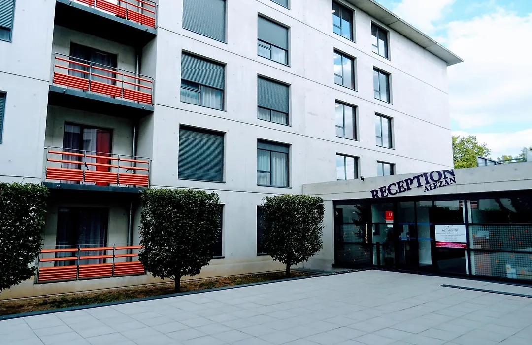 Alezan Hotel & Residence-1