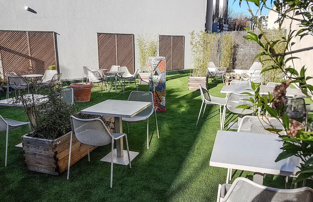 Esatitude Hotel-1