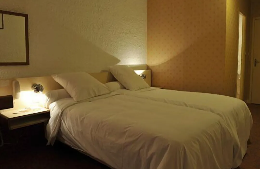 Hotel Logitel-1