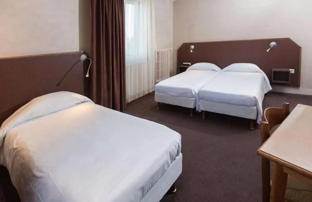 Brit Hotel Terminus-1