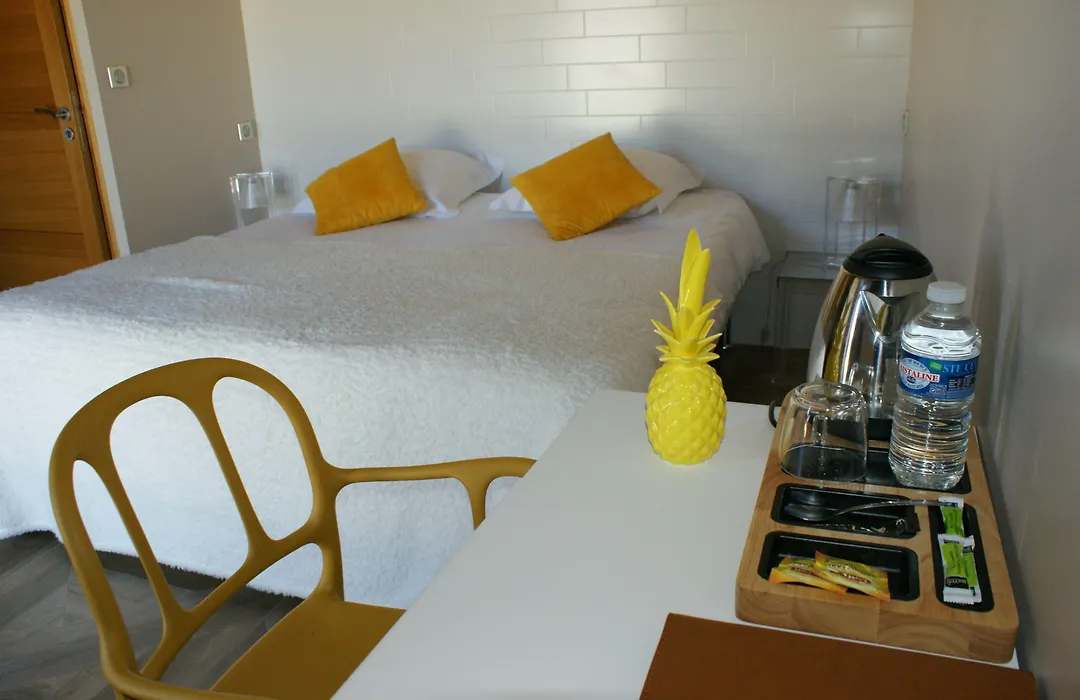 What Else Hotel-1