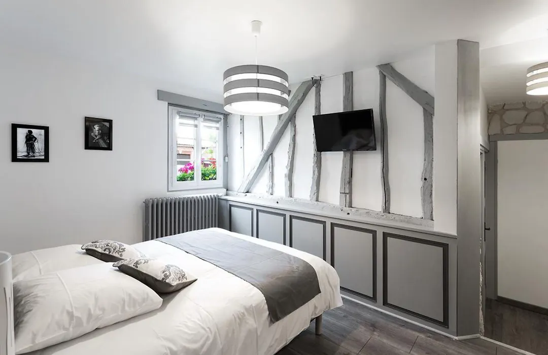 Chambres D'Hote - Clos D'Allonne-1
