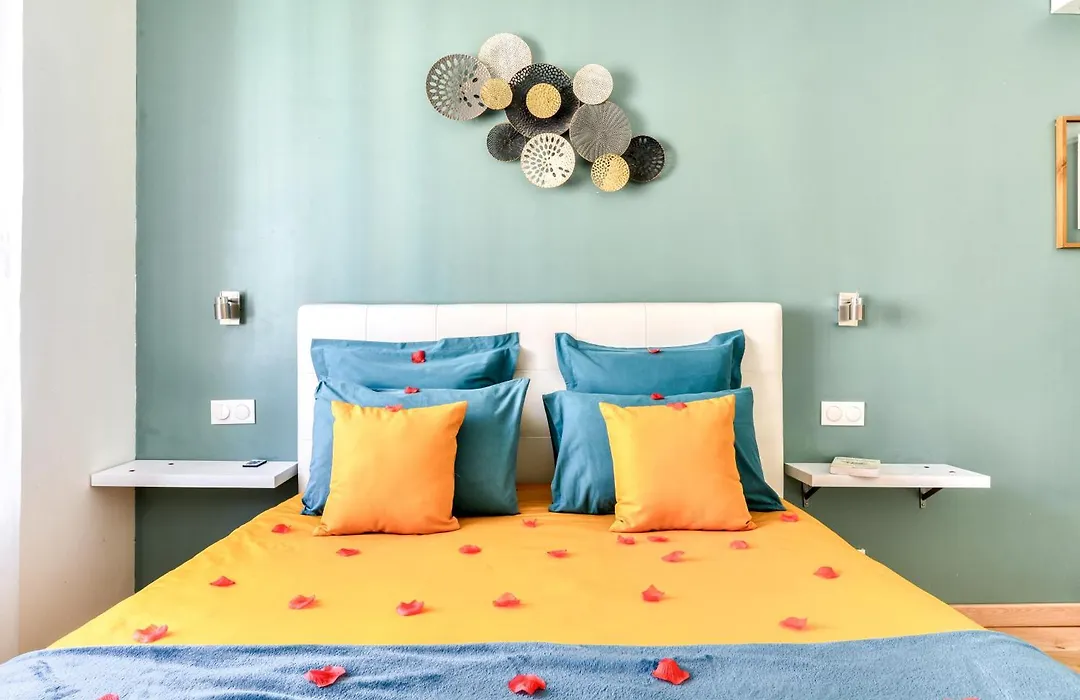 Le bourget - Suite romantique-1