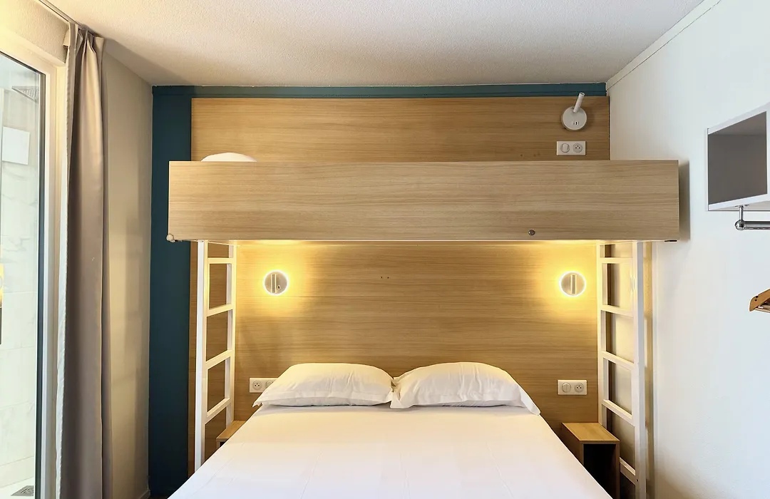 Kyriad DIRECT Saint Brieuc - Parc des Expositions-1