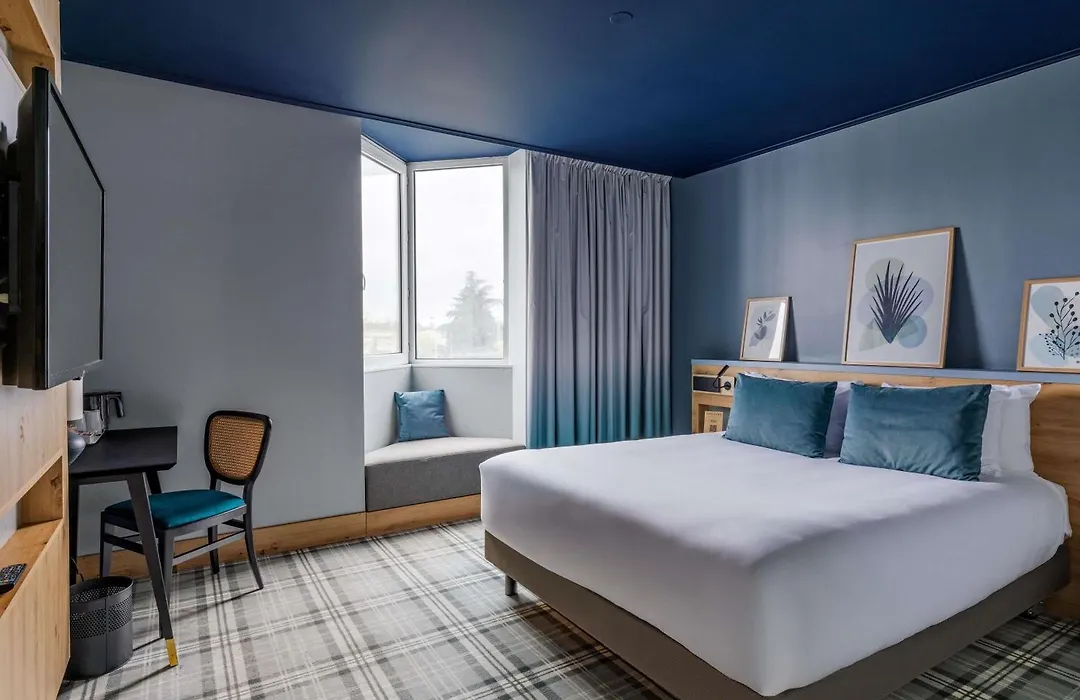 Mercure Lyon L'Isle d'Abeau-1