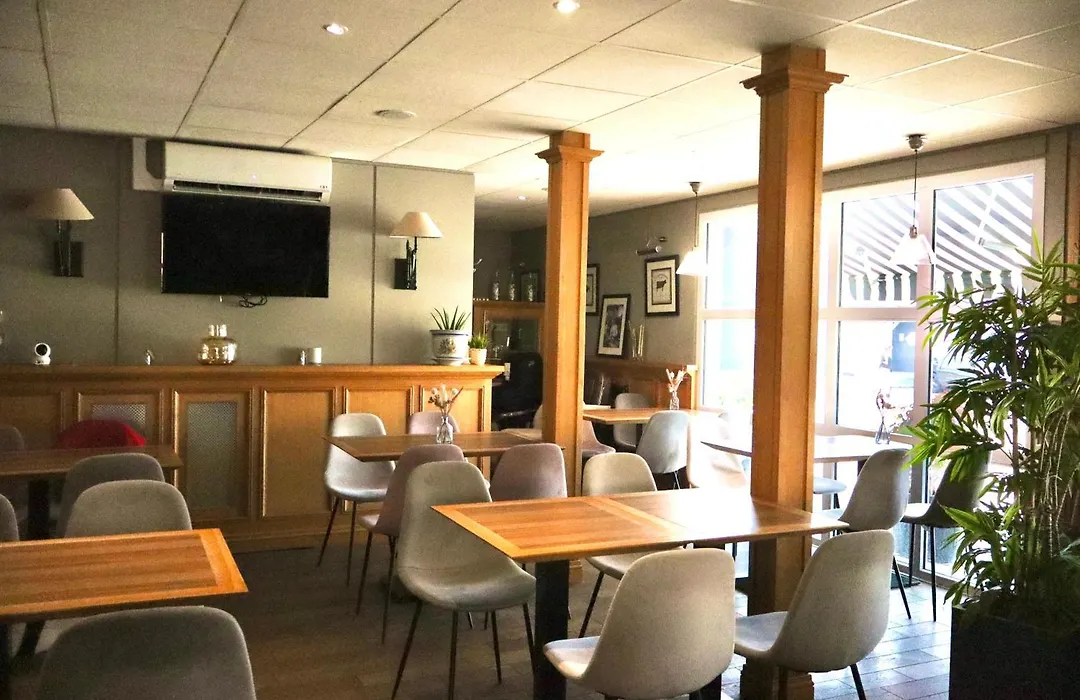 Fasthotel Reims-Taissy-1