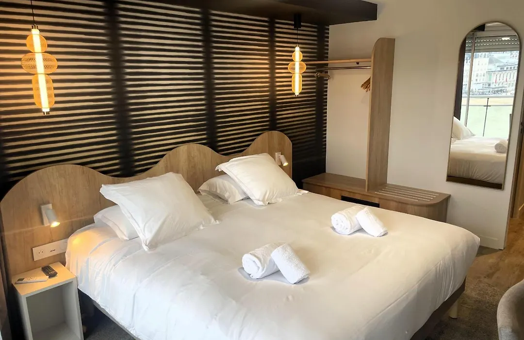 Best Western Hotel Le Crystal Dinard-1