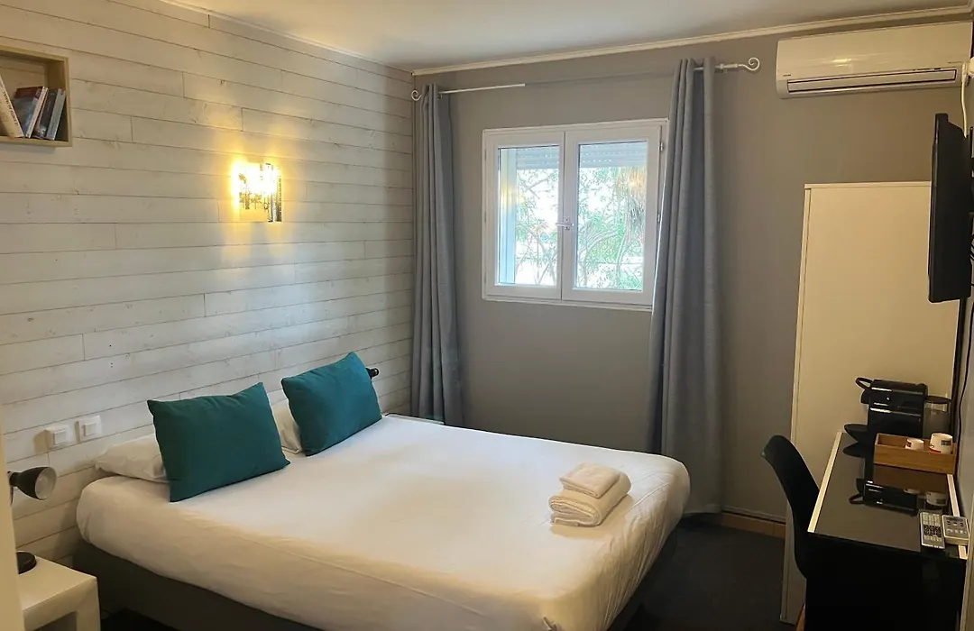 Hotel Lapeyronie-1