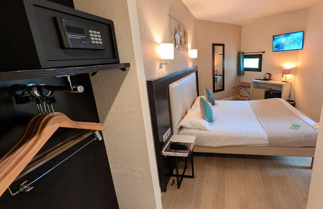 Hotel Le Collier-1