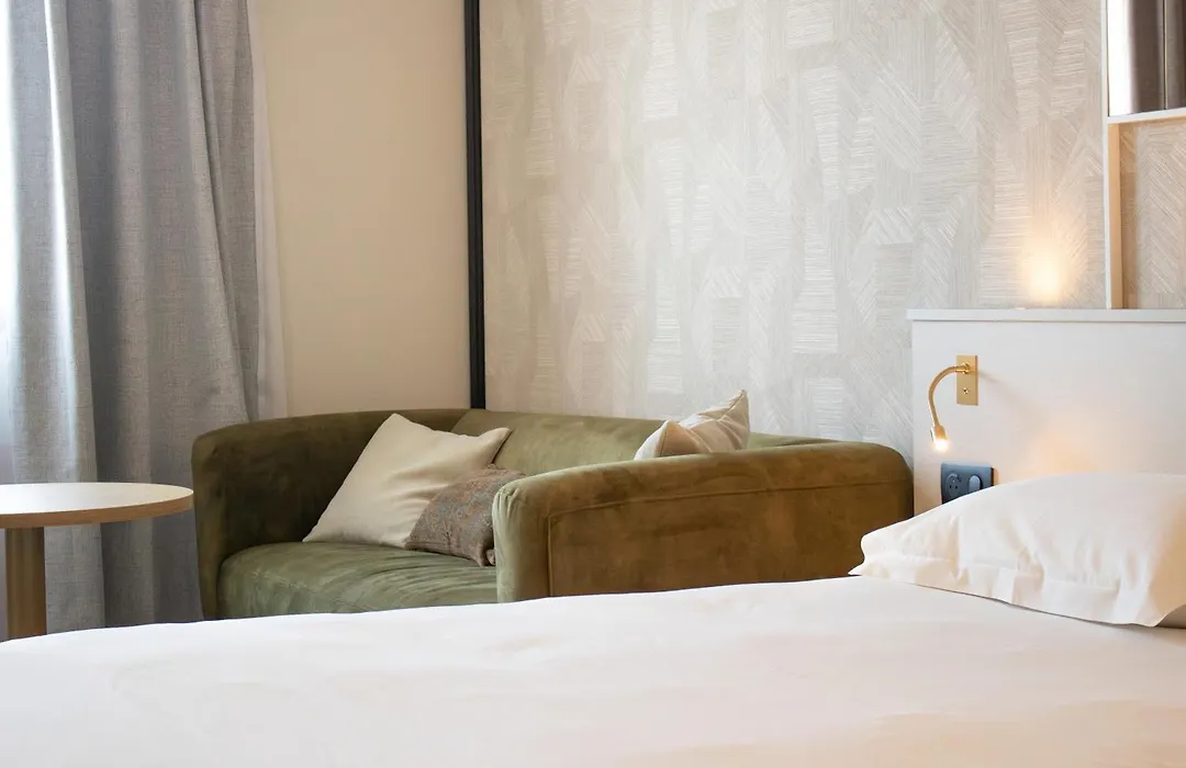 Brit Hotel Avignon Sud Le Calendal-1