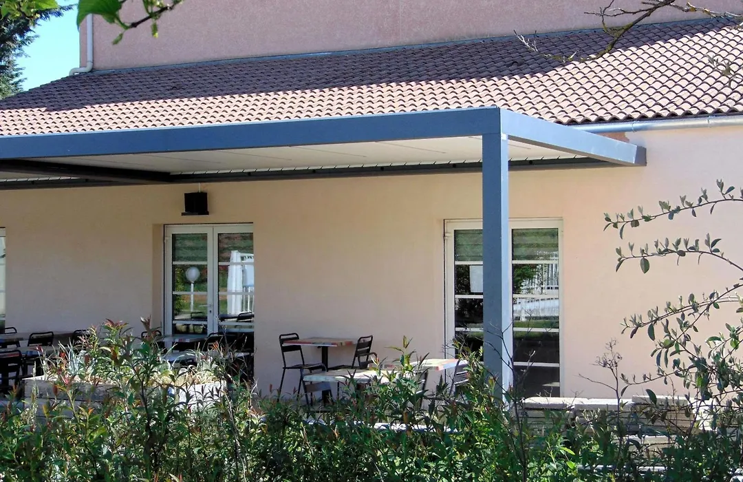 Ibis Sisteron-1
