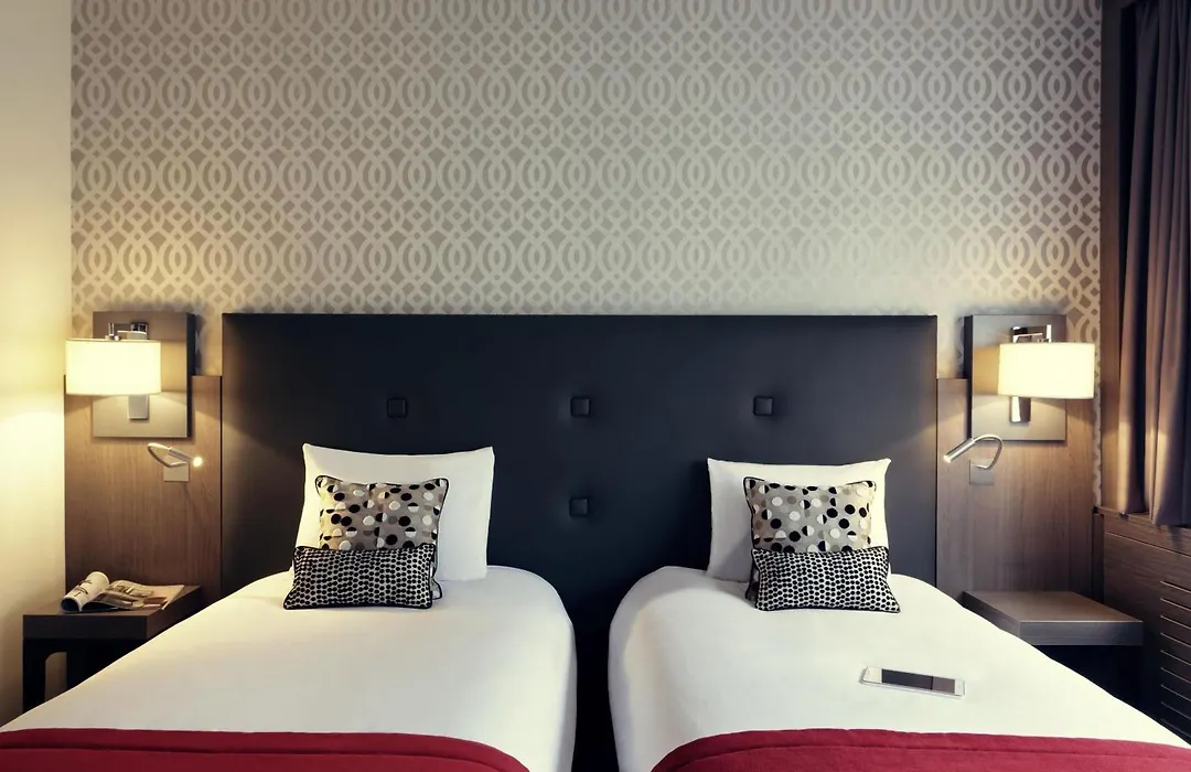 Mercure Orange Centre A7/A9-1