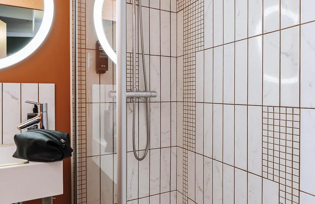 ibis Styles Le Mans Gare Sud-1