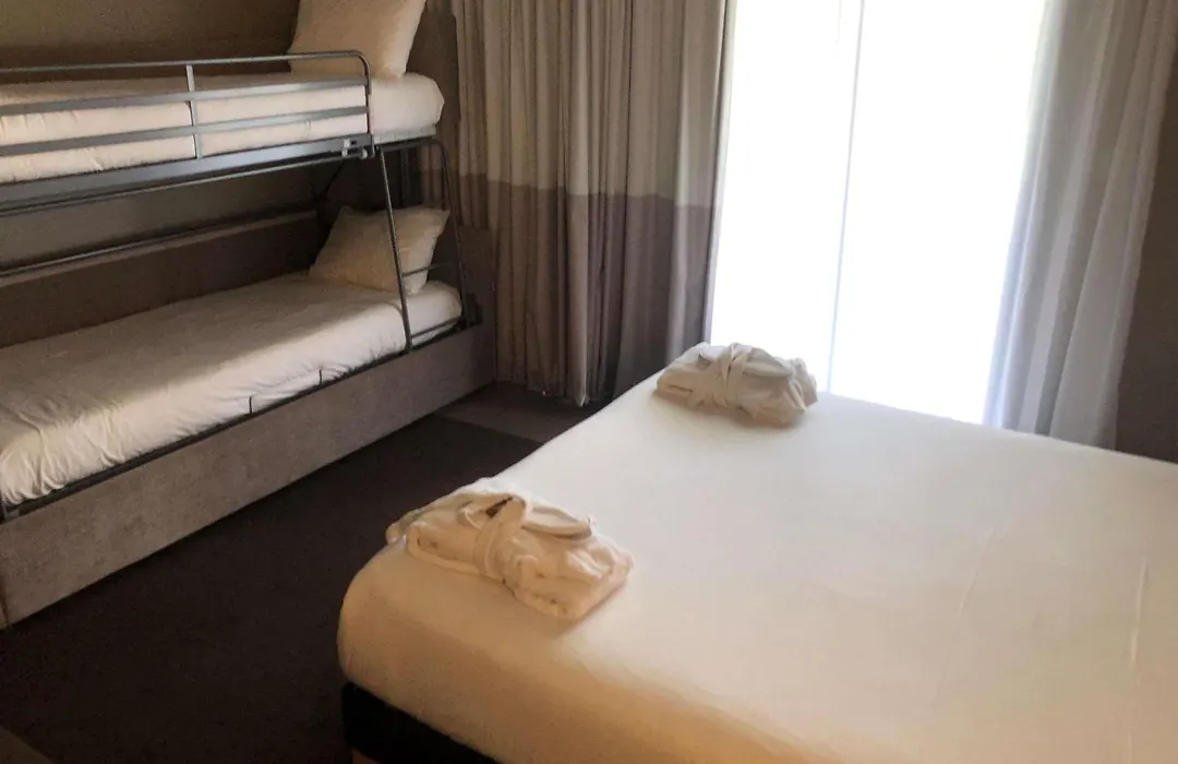 Ibis Saint-Malo Madeleine-1