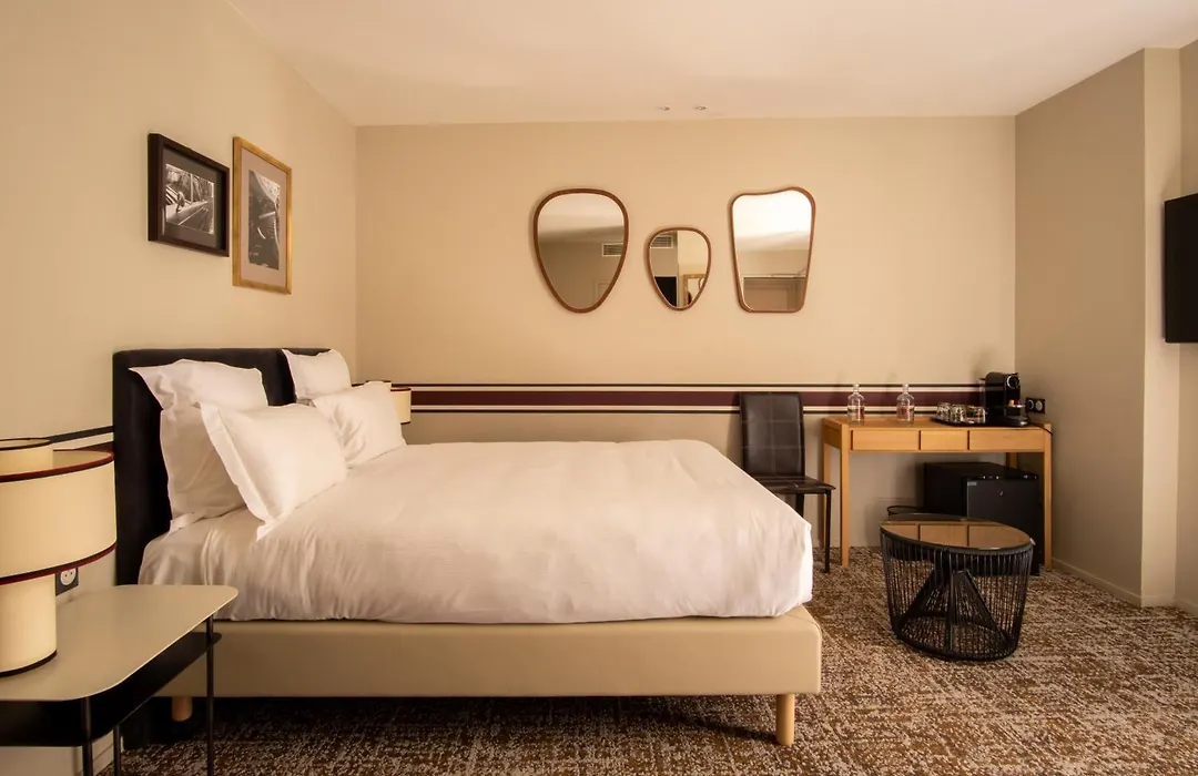 Hotel Frochot Montmartre-1