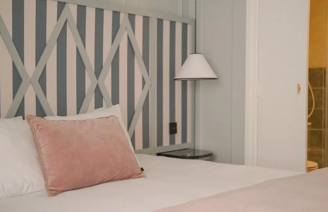 Boutique Hotel Le Clos Huguerie - Bordeaux Centre-1