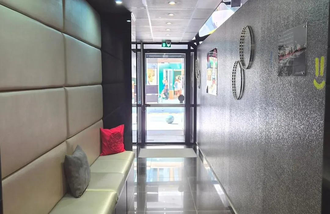 Hotel Schtak-1